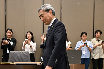 신현송 