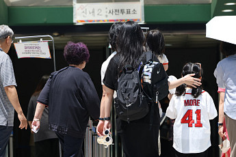 지방선거 사전투표율 오후 5시 22.16%…최종 23% 넘을 듯