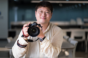 “사진은 사람을 남기는 일” 복지를 찍는 사회복지사