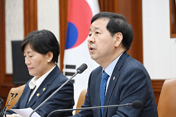 구윤철 