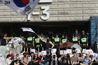 부정선거보단 부실선거…투표지 논란에 청년들이 나선 이유