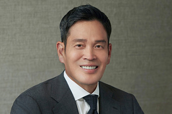 정용진의 ‘리테일+문화예술’ 경영 만개…신세계그룹, ‘프리즈 서울’과 5년간 동행
