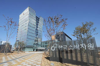 어린이 무인점포 점령한 ‘수입마라 간식’…세균 검출에 나트륨 과다