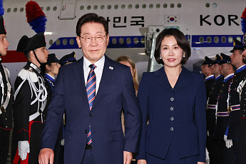 피렌체 찾은 이 대통령 
