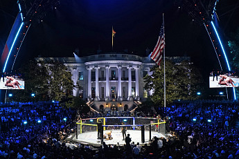 백악관서 UFC 경기 강행한 트럼프…“지구상에서 가장 위대한 쇼”