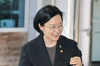 한성숙 총리 후보자 인청특위 구성…위원장에 백혜련 내정