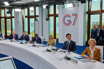 60조 잠수함부터 '글로벌 AI 기본사회'까지…G7서 실용외교 펼친 李