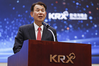 정은보 거래소 이사장, 美 최대 공적연기금 캘퍼스와 한국 증시 투자 논의