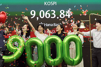코스피, 올해 115% 올라 9000선 새 역사…삼전ㆍSK하닉 중심 시총 지도 대격변 [꿈의 9000피 시대]