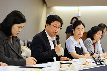 교권보호국 확산 움직임에…최교진 
