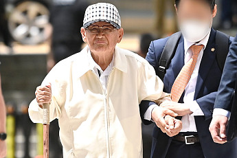 이만희 신천지 총회장, '정교유착 의혹' 영장실질심사 출석 [포토]