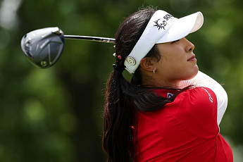 윤이나, LPGA챔피언십 첫날 9언더파 맹타…메이저 우승 도전 시동