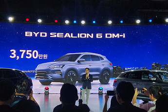 BYD, 첫 PHEV '3750만원' 승부수…국내 하이브리드 시장 도전장 [부산모빌리티쇼]