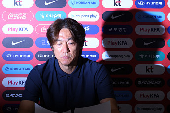 홍명보 사퇴했지만⋯진짜 문제는 이제부터? [이슈크래커]