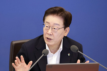 이 대통령, 광주서 '서남권 첨단산업' 띄운다…삼성·SK 투자계획 공개
