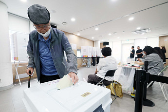새 지자체장 임기 시작, “통합돌봄 공약 이행해야”