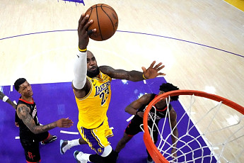 르브론 거취에 쏠린 NBA FA…보그다노비치는 휴스턴행