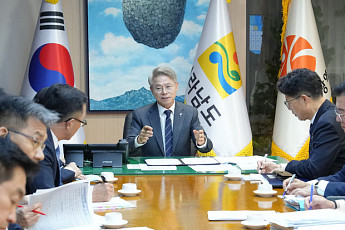 민형배 전남광주통합시장...'반도체' 등 첫 업무