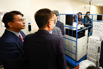 국조특위, 봉쇄 27일만에 ‘올공’ 개표소 진입…“투표지 247만장 그대로”