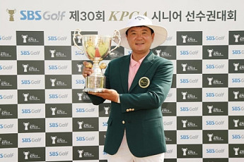 김성용, KPGA 시니어 선수권 정상…10년 만에 우승