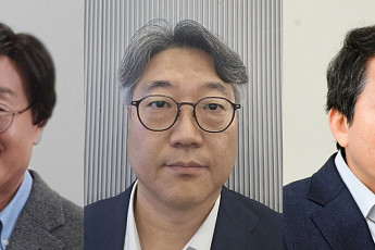 “왜 역사는 웃음거리가 됐나”…비극이 ‘밈’이 되는 시대 [배재고, 그 이후]