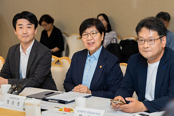 통합돌봄 시행 100일, 정부 “현장 의견 반영해 제도 보완”