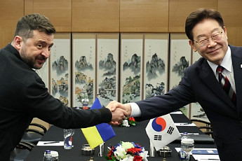 李대통령·젤렌스키 첫 회담…“北포로 자유의사 존중해 인도적 해결”