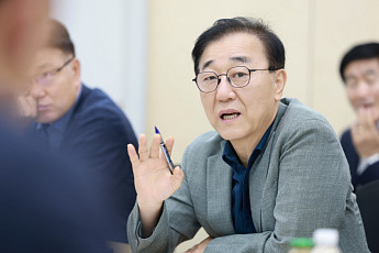 김윤덕 국토부 장관 “모듈러 주택, 고품질 주택 빠른 공급 돌파구”