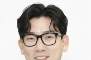 [데스크 시각] 4년 전 '빅스텝'의 교훈
