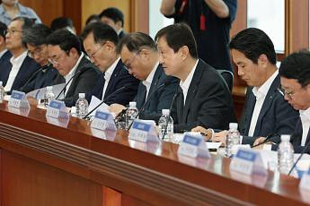 [머니브리핑] 은행장부터 자회사 CEO까지⋯금감원발 ‘승계 절차’ 변수