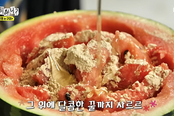 수박, 아직도 잘라만 드시나요?⋯올여름 활용법 총집합 [이슈크래커]