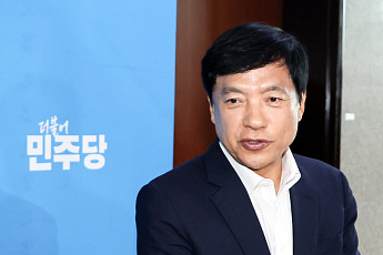 與, 선호투표제 의결했지만…계파 갈등은 계속