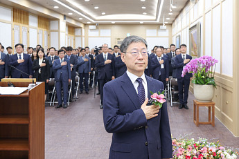 노경필 신임 법원행정처장 취임 “재판 외부압력 커져…든든한 울타리 될 것”