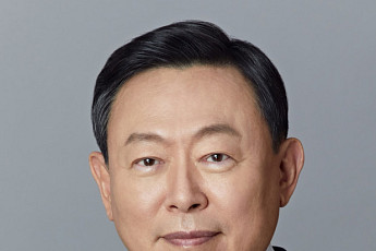 롯데그룹, 오늘 CEO 총출동…첫 연사 강연‧AI 에이전트 전시도[롯데 VCM]