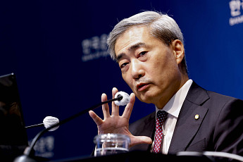 신현송 총재 