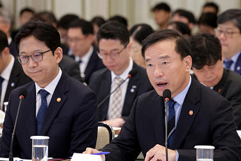 김종철 방미통위원장 “방송미디어통신진흥원 출범에 속도”⋯AI 생성물 표시제 추진
