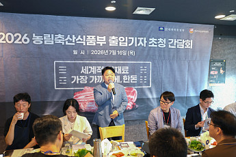 한돈협회 “살처분 보상 100%로…재입식까지 경영손실도 보전해야”