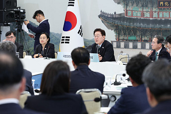李대통령, '전북 소외론'에 