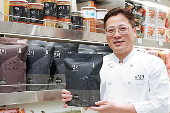 ‘K호텔 김치’ 해외 공략 본격화…면세점·수출 동시 확대[종합]