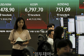 채권시장 볕뜰날 언제…전문가들, 최소 8월 넘겨야