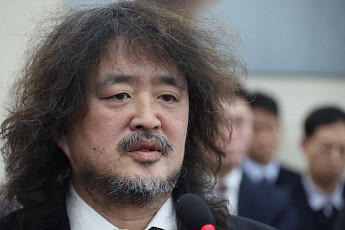 ‘가짜뉴스법 1호 신고’ 김어준, 유튜브 영상 차단