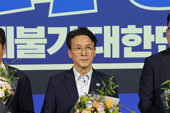 이변없는 與 당권 3파전…세결집 경쟁·의혹 공방 격화