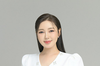 송가인, SBS 새 예능 '제철리 마을회관' 출격⋯TXT 수빈도 합류