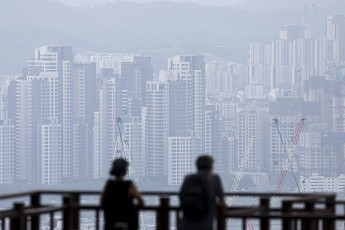 서울 집값 급등에 주거 사다리 끊기나⋯정책대출 수요자들 ‘울상’