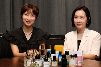 신세계인터 김은경·나경희 팀장 “백화점 시향을 집에서 편하게...男고객 마음까지 훔쳤죠”[미니 인터뷰]