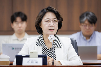 추미애 '1호 공약' AI수석 신설 시동…경기도 '기회경기수석' 없앤다