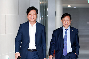 與, 세제개편 당정협의서 
