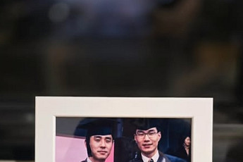 류승룡, 故송영규 1주기 추모…“벌써 1년, 사랑한다 영규야”