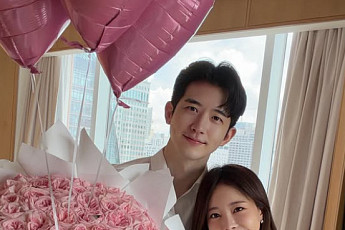 아옳이, 한의사 김형배와 벌써 200일⋯꽃다발 들고 