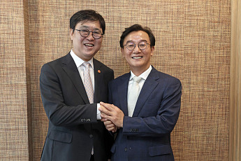 최휘영 장관 “부산, 남부권 문화 거점 역할 하는 데 지원 아끼지 않을 것”
